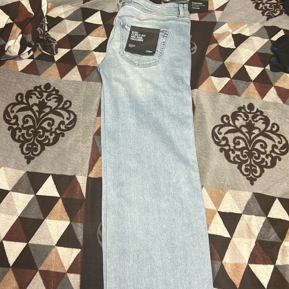 Silver jeans Size 29 with a length 31. - Picture 1 of 4